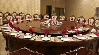 聚福楼走街串巷寻美食 凌源精品美食餐饮展与水产品零售体验